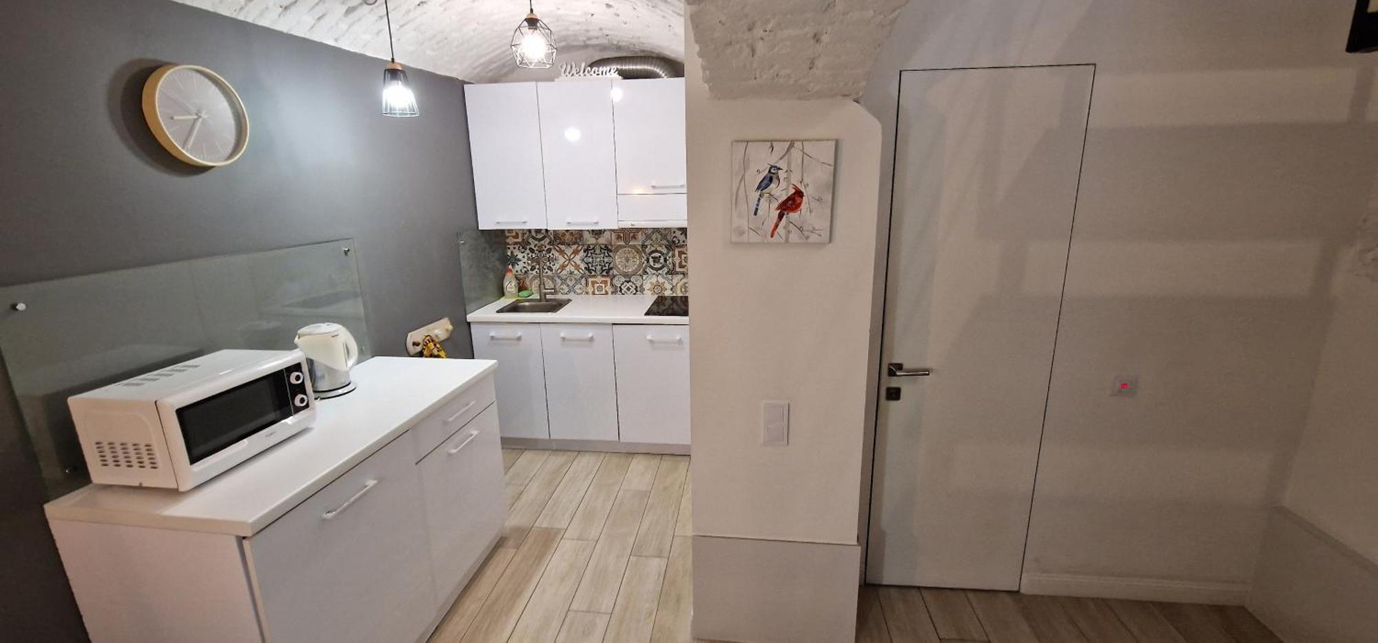 Ferienwohnung Чорно -Білий Люкс В Центрі Lemberg Exterior foto